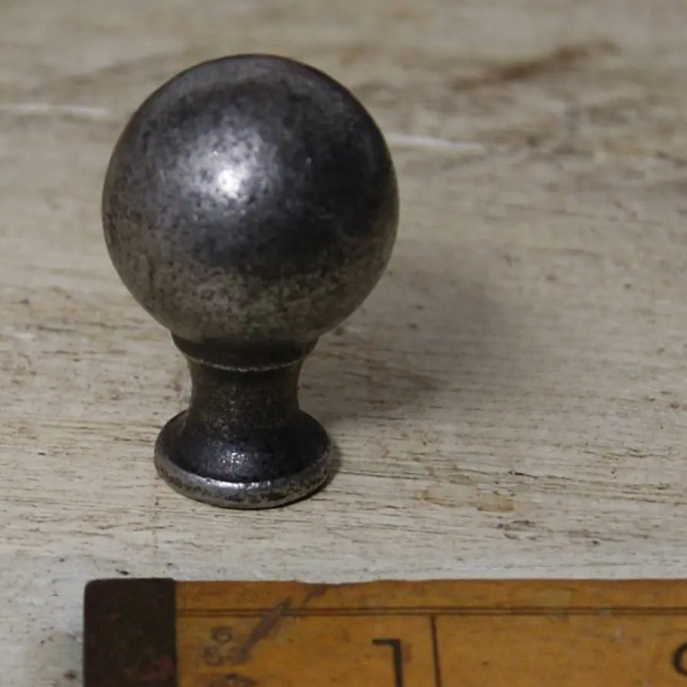 A Rustic Ball Knob & Stem is a refined and versatile furniture knob