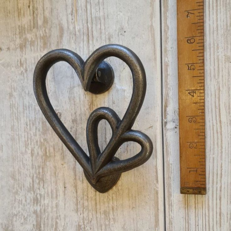 Door Knocker DOUBLE LOVE HEART in Antique cast iron